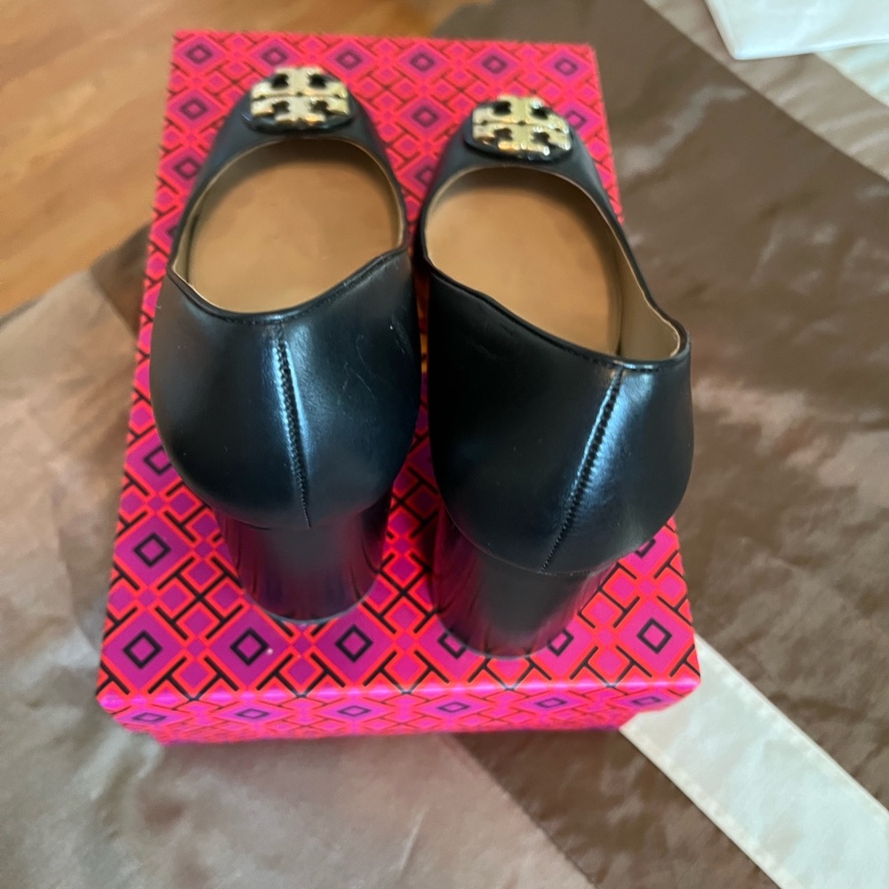 Tory Burch shoes - Picture 6 of 10
